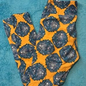 Lularoe OS Leggings Lion Print
